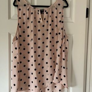 Pink polka dot top. Torrid size 4